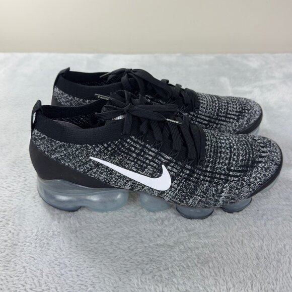 Nike Air Vapormax Flyknit 3 Oreo Black Gray Size 9 - Picture 3 of 15